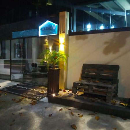 Pousada Bravo House Balneário Camboriú Kültér fotó